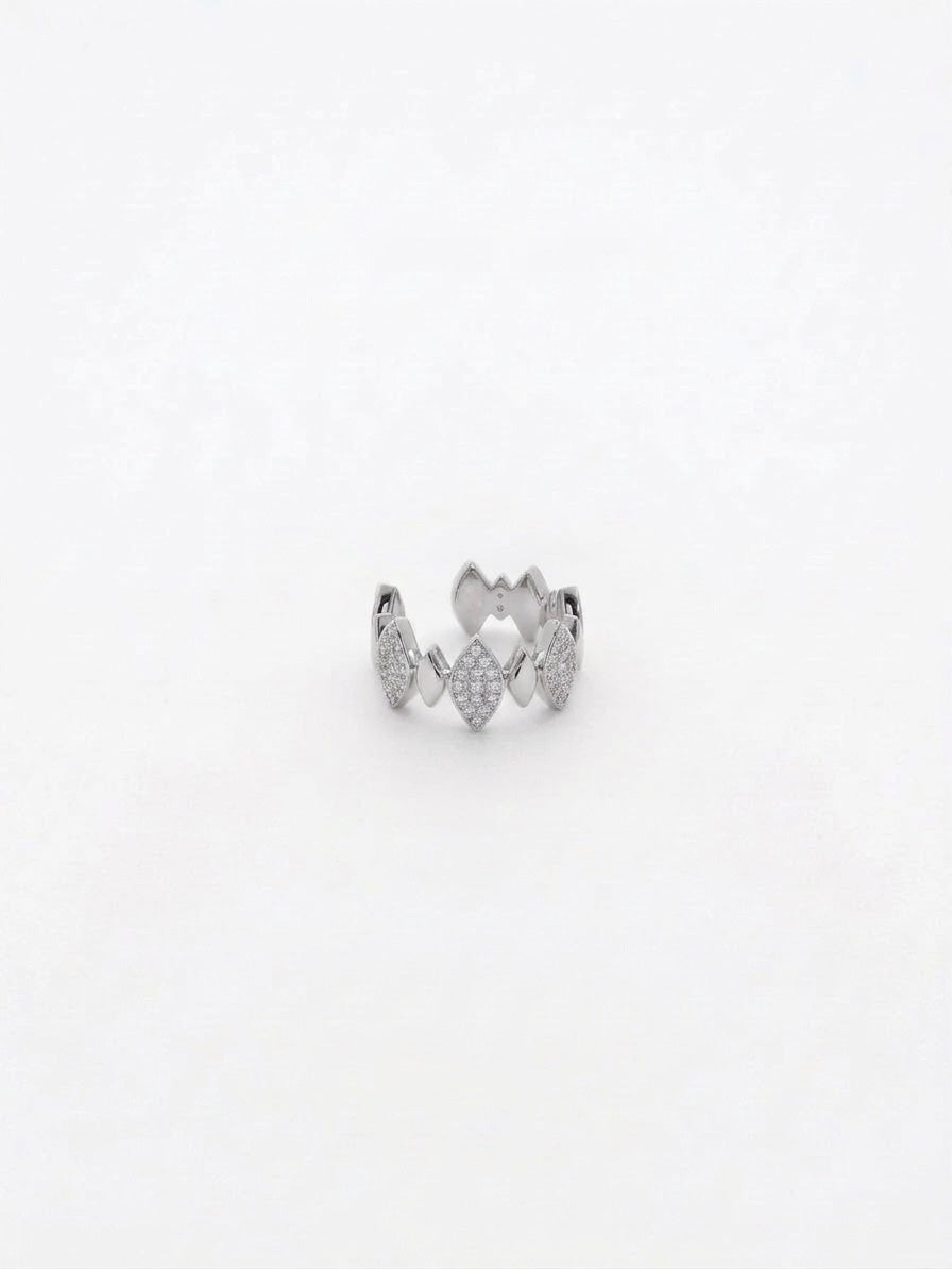 Ear Cuff Porte Joie Demi Pavage