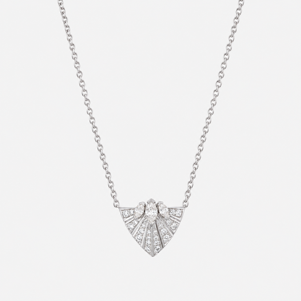 Collier Plume d'Or Tout Pavage
